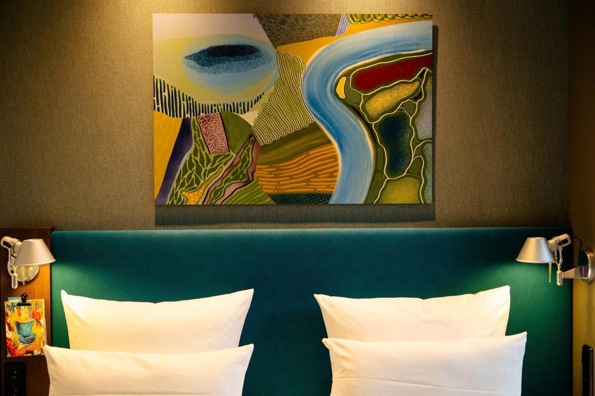 Hotel One